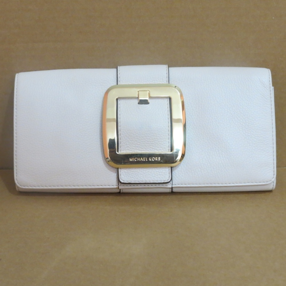 WHITE MICHAEL KORES CLUTCH